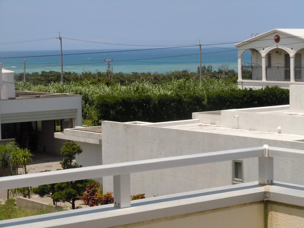 Guest House Route 6 Yomitan Exterior foto
